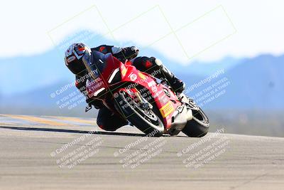 media/Jan-08-2022-SoCal Trackdays (Sat) [[1ec2777125]]/Turn 9 (125pm)/